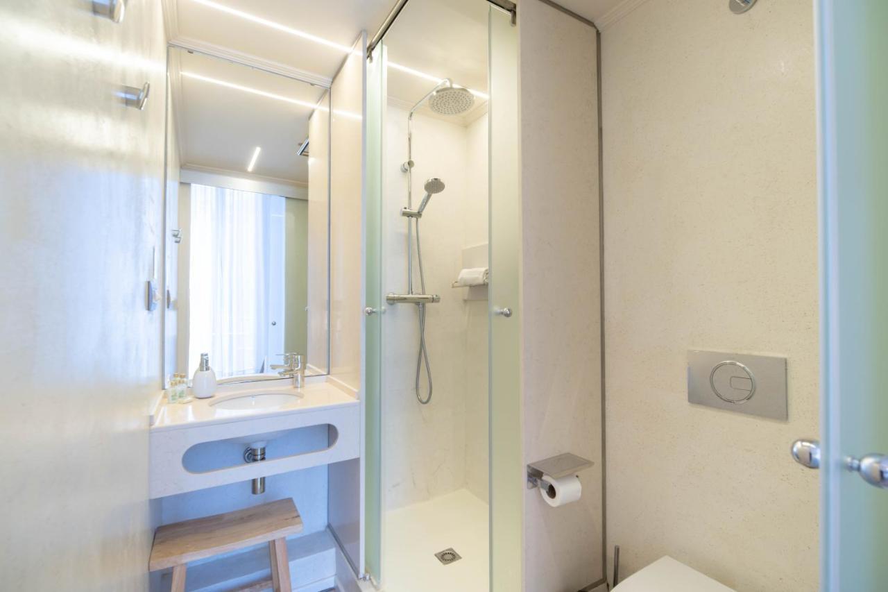 Feelathome Casa Bertrand 巴塞罗那 外观 照片